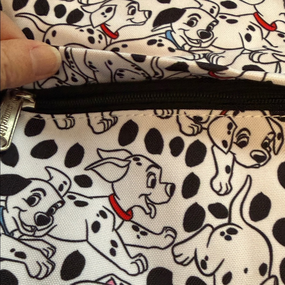 2020 Disney and Loyngefly 101 Dalmatian Print Backpack. and matching Pencil Bag - Picture 4 of 10